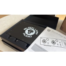 블랙 라이언 오디오 Revolution 2x2 USB 오디오 인터페이스 및 야마하 HS8 스피커 1조