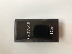 디올  SAUVAGE EDP 60ml